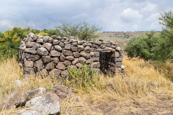 Ruines de l'ancienne colonie juive Umm el Kanatir - Mère Arches sur les hauteurs du Golan — Photo