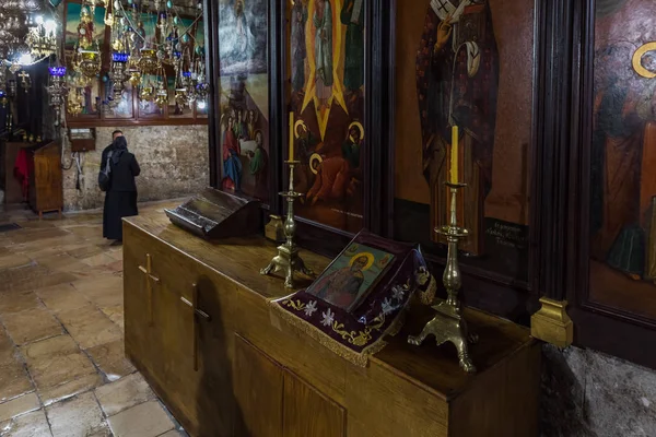 El interior de la Tumba de la Virgen a pie del monte Eleón - Monte de los Olivos en Jerusalén Este en Israel — Foto de Stock