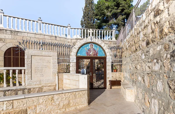 Sidoingång nära Jungfrugraven till foten av berget Eleonberget - Oljeberget i östra Jerusalem i Israel — Stockfoto