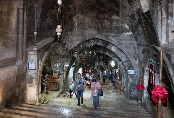 El interior de la Tumba de la Virgen a pie del monte Eleón - Monte de los Olivos en Jerusalén Este en Israel — Foto de Stock