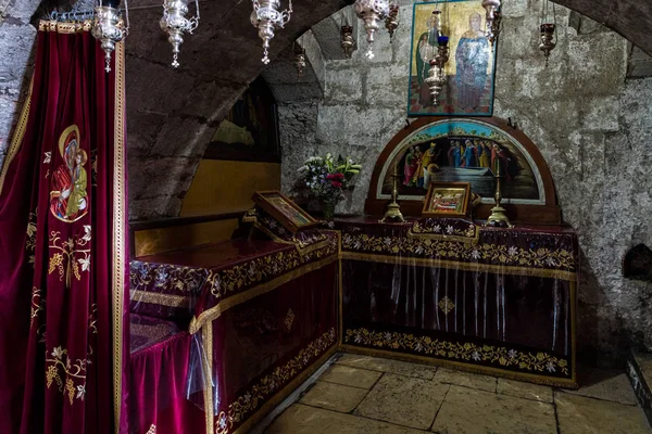 Cripta lateral en la tumba de la Virgen a pie del monte Eleón - Monte de los Olivos en Jerusalén Este en Israel — Foto de Stock