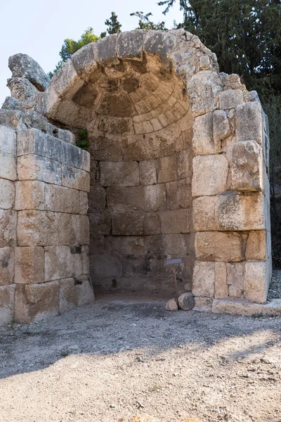 Les ruines du complexe de l'église byzantine sur le territoire d'Emmaüs Nicopolis — Photo