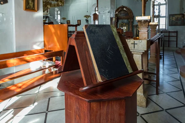 O interior da masmorra da igreja de São Nicolau em Bayt Jala - um subúrbio de Belém na Palestina — Fotografia de Stock