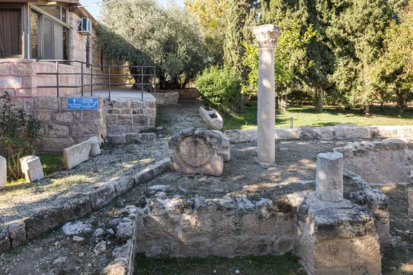 Scavi archeologici nel territorio del monastero greco - Campo dei pastori a Bayt Sahour, un sobborgo di Betlemme. in Palestina — Foto Stock