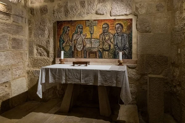 Интерьер пещеры Святого Иеронима под часовней Святой Екатерины в Вифлееме в Палестине — стоковое фото