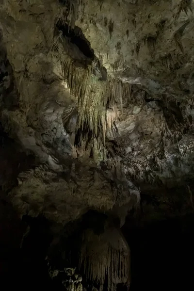 La grotte Prometheus (également grotte Kumistavi) près de Tskaltubo dans la région d'Imereti, en Géorgie — Photo