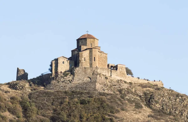 The Jvari Monastery of Mtskheta on a mountain near the Mtskheta city in Georgia — Stock Photo, Image