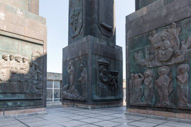 Gürcistan Günlüğü, 1985 yılında Zurab Tsereteli tarafından yapılmış, ancak asla tam olarak tamamlanmamış bir Tiflis Denizi yakınlarındaki anıttır..