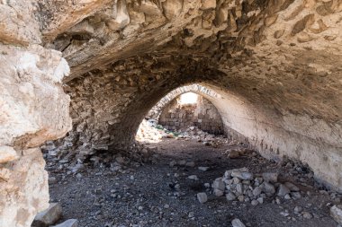 İsrail 'deki Samarya' daki Tapınak Kalesi 'nin terk edilmiş kalıntıları.