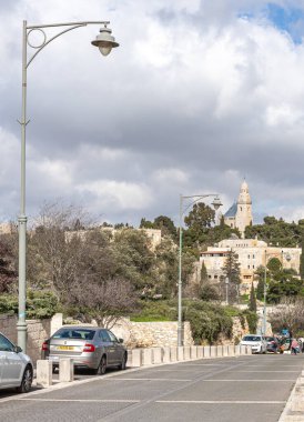 Kudüs, İsrail, 29 Şubat 2020: İsrail 'in Kudüs kentindeki eski kent ve yatakhane manzarası