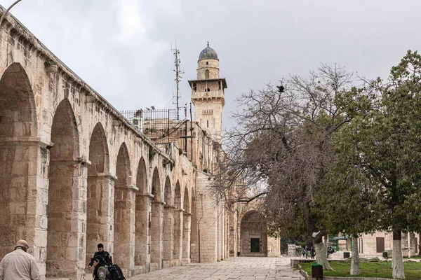 Kudüs, İsrail, 3 Mart 2020: İsrail 'in eski Kudüs kasabasındaki Mughrabi Kapısı olarak bilinen Mağriplilerin Kapısı yakınlarındaki Tapınak Tepesi