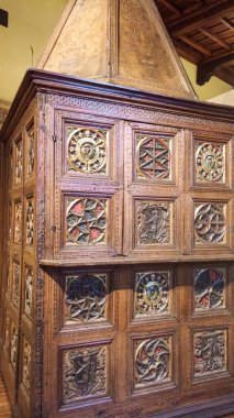 Milan, İtalya, 29 Eylül 2015: Sforzesco Kalesi müzesindeki sergi - Castello Sforzesco, İtalya