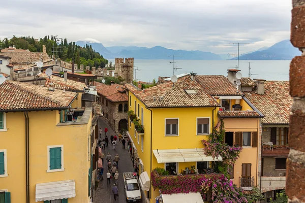Sirmione Italien Oktober 2015 Utsikt Över Staden Från Höjden Fästningen — Stockfoto
