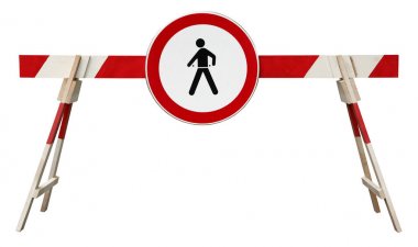 Çizgili barikat trafiğe kapalı işareti