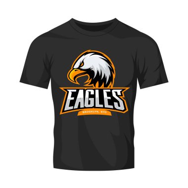 Öfkeli kartal spor vektör logo kavramı üzerinde siyah t-shirt mockup izole.