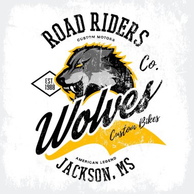 Beyaz arka plan üzerinde izole vintage Amerikan öfkeli wolf bisikletçileri kulübü tee baskı vektör tasarımı. 