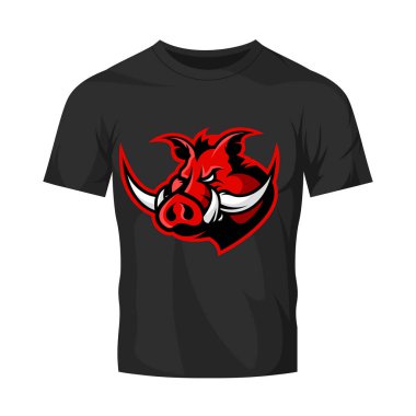 Öfkeli yaban domuzu baş Spor Kulübü vektör logo kavramı üzerinde siyah t-shirt mockup izole.