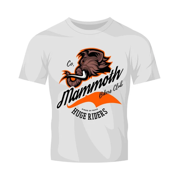 Furioso lana mammut motociclisti gang club logo vettoriale concetto isolato su bianco t-shirt modello up . — Vettoriale Stock