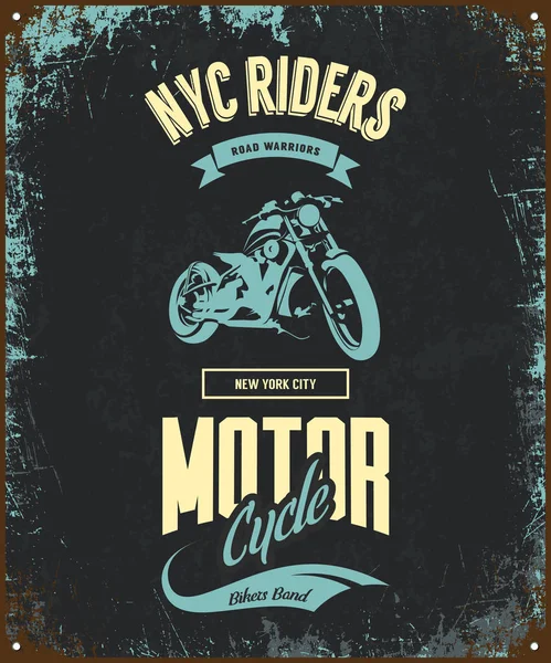 Vintage bisikletçileri kulübü koyu arka plan üzerinde izole t-shirt logo vektör.