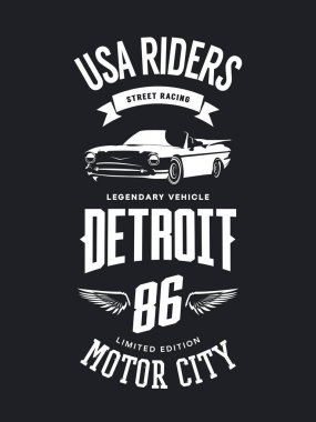 Koyu arka plan üzerinde Vintage cabriolet araç t-shirt vektör logo. Premium Kalite klasik otomobil logo tişört amblemi illüstrasyon. Detroit, Michigan sokak giyim üstün retro tee baskı tasarımı.