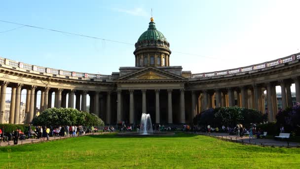 Kazan kathedraal in de Empirestijl — Stockvideo