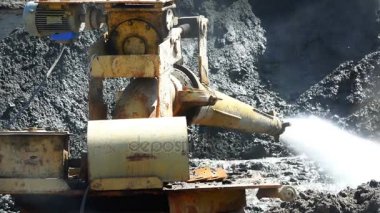 Hydromonitor su ile dağ mevduat aşındırmak için güçlü baskı malzemeleri