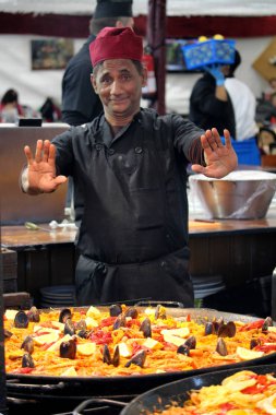 Büyük Paella, Feria de Abril 'de görev yaptı.