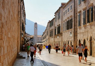 Durbrovnik ana cadde Stradun