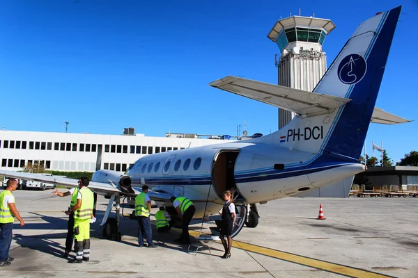 Croatia Airlines küçük uçak