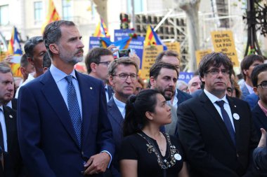 Terörizme karşı protesto İspanya Felipe VI Kral
