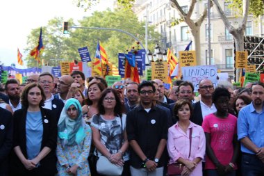 Soraya Sanchez de Santamaria Barcelona'da terörizme karşı