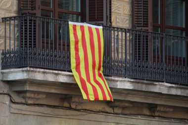 Katalan referandumda oy için işaretler