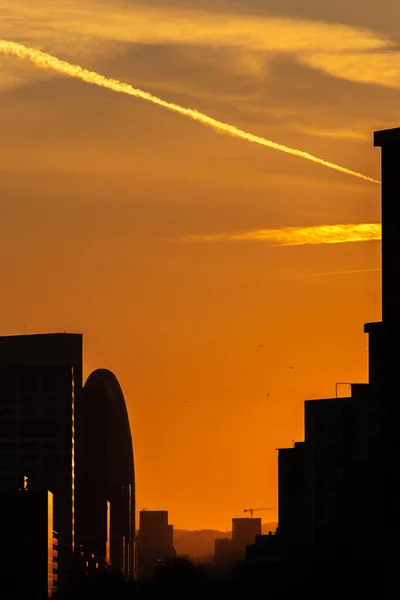 Barcelona Espanha Fevereiro 2020 Pôr Sol Impressionante Sobre Avenida Diagonal — Fotografia de Stock