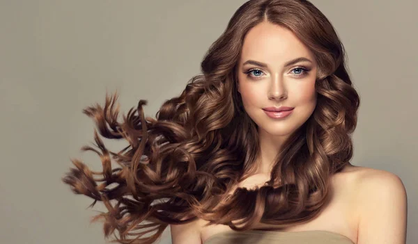 Beauty Brunette Girl Long Shiny Wavy Brow Hair Beautiful Woman — Stock Photo, Image