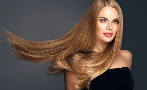 Schöne Model Frau Mit Glänzenden Und Glatten Langen Haaren Keratin — Stockfoto