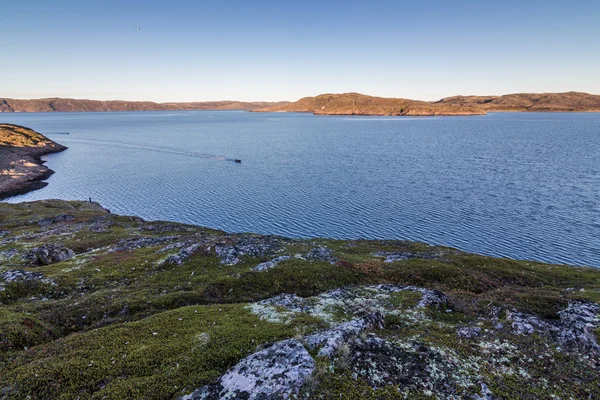 A Barents-tengerre nyíló kilátással — Stock Fotó