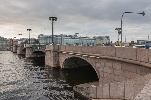 Ponte Sampsonievskiy em São Petersburgo — Fotografia de Stock