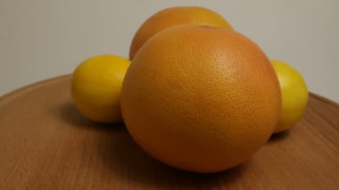 Sarı limon ekşi tadı, narenciye, sağlıklı beslenme için vitaminler