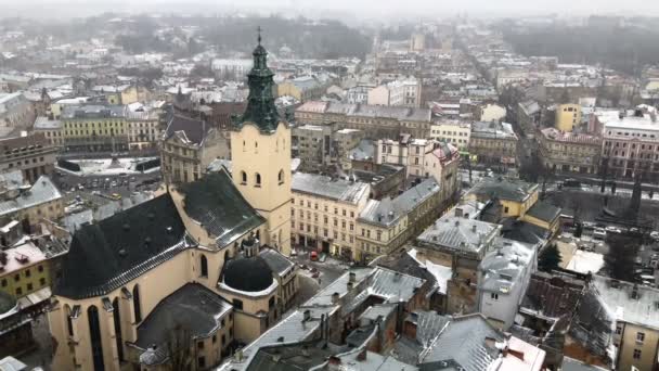 Tempesta di neve nella Città Vecchia Europa — Video Stock