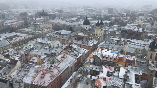 Tempesta di neve nella Città Vecchia Europa — Video Stock