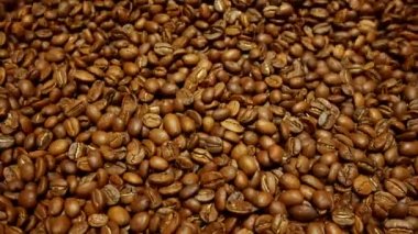 Kahve çekirdekleri değirmeni. Taze kahve kahve profesyonel makine. Aroma, arka plan.