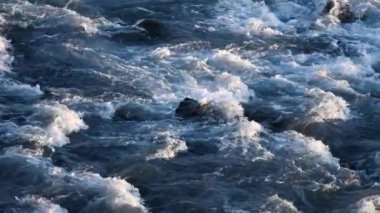 Su dokusu. Doğal arka plan. İzlanda 'da Şelale