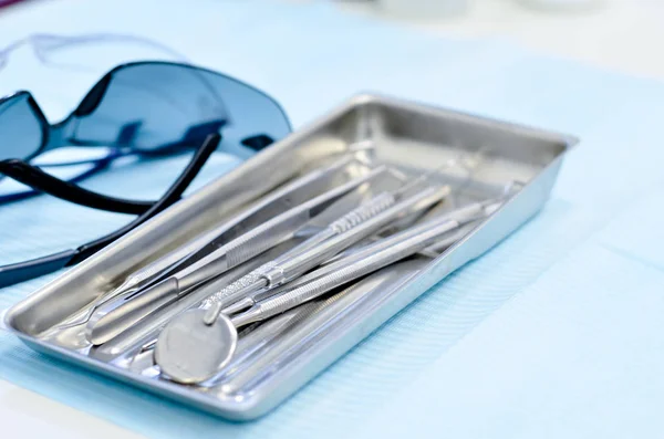 Diş ofiste özel araçlar