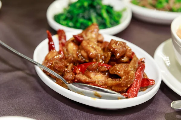 Taiwan style food - gebratenes Huhn — Stockfoto