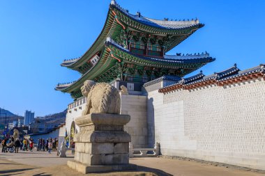 16 Aralık 2016 Gwanghwamun geçit de Seul Geyongbokgung Sarayı, 