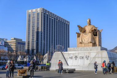 16 Aralık 2016 Kral Sejong Gwanghwamun Meydanı'nda heykeli 