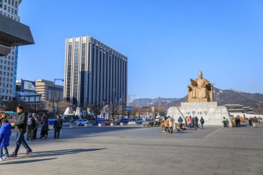 16 Aralık 2016 Kral Sejong Gwanghwamun Meydanı'nda heykeli 