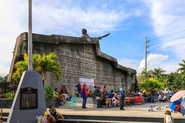 Pomnik Katipunan (w skrócie Kkk) 27 LIS 2016 w Manili, — Zdjęcie stockowe