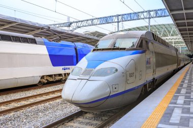20 Haziran 2017 yüksek hızlı mermi tren (Ktx) ve Korail tren st