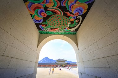 Seoul City, Kore Gwanghwamun geçit üzerinde 19 Haziran 2017